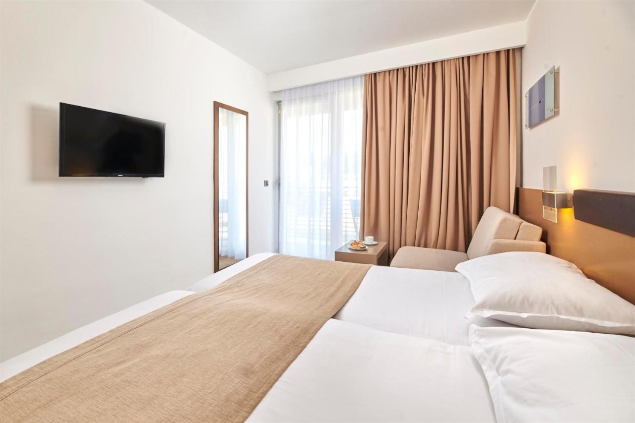 Hotel Molindrio Plava Laguna Porec Ngoại thất bức ảnh